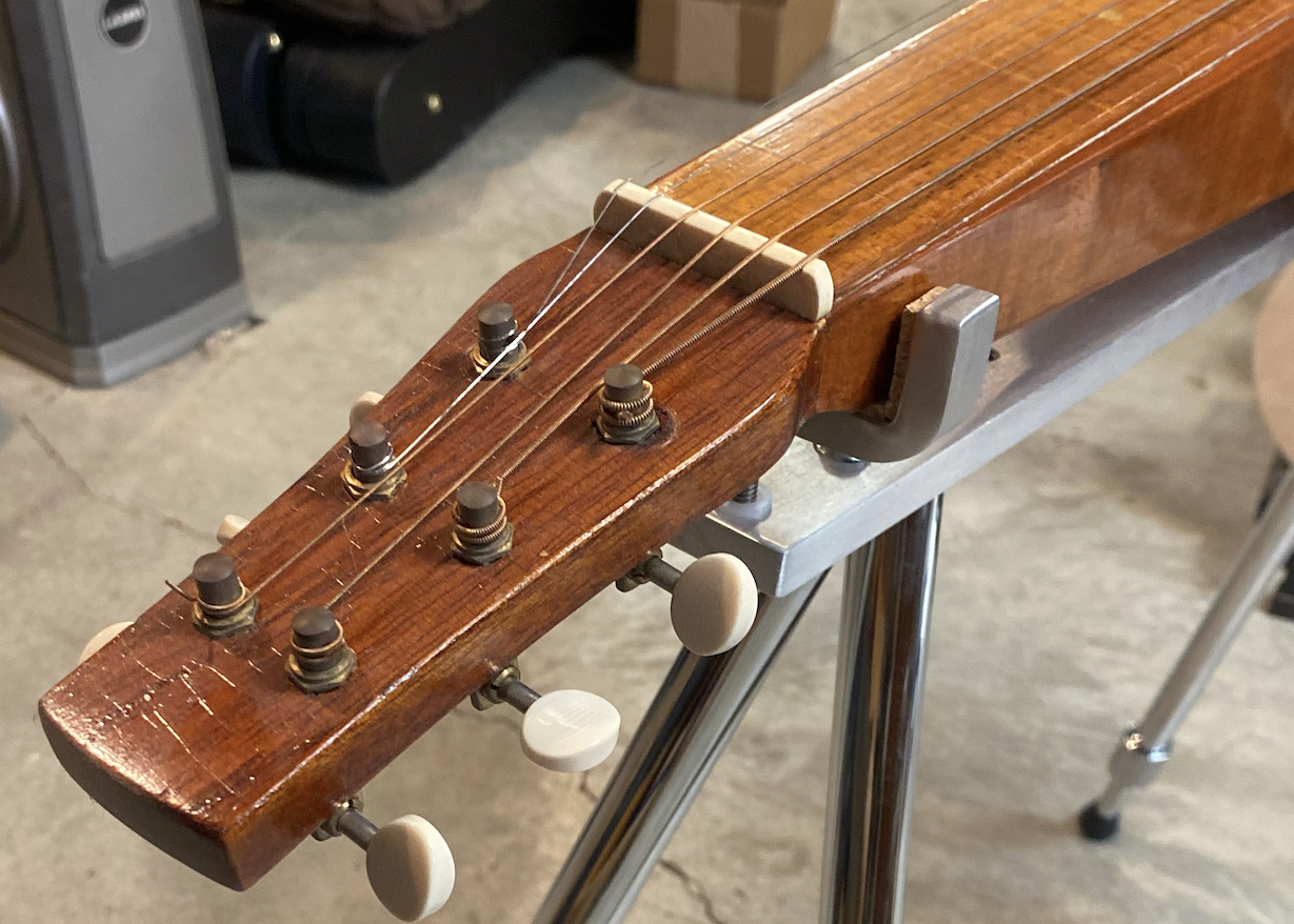 Electro Hawaiian® Universal Lap Steel Stand Neck Bracket - 2.75"